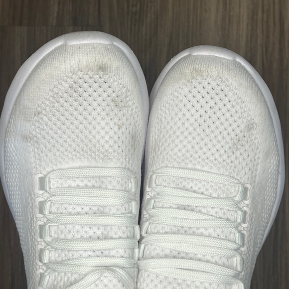 APL Womens Techloom Breeze White Shoes - Picture 4 of 6